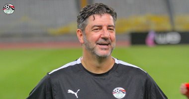 فيتوريا يسافر غدا لقضاء إجازة فى البرتغال عقب انتهاء معسكر المنتخب