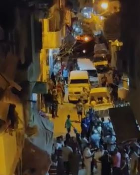 انهيار منزل