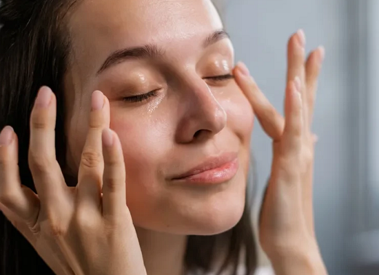 طرق طبيعية للتخلص من الهالات السوداء