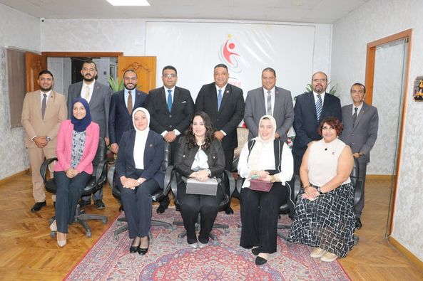 وفد التنسيقية يشارك في مبادرة الأحزاب والتغير المناخى (5) وفد التنسيقية يشارك في مبادرة الأحزاب والتغير المناخى (5)