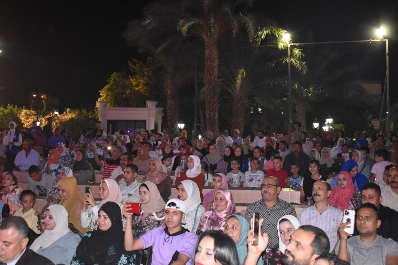 جانب من حفل ذكرى اكتوبر جانب من حفل ذكرى اكتوبر