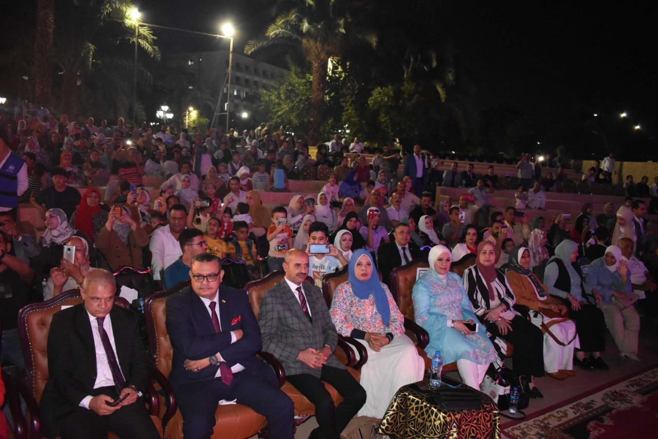 الحضور الحضور