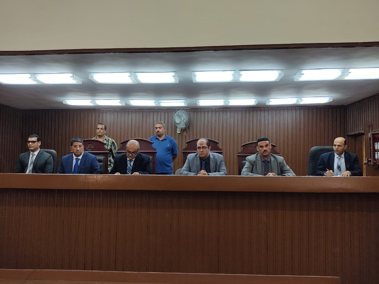 المستشار أيمن عفيفي سالم (2) المستشار أيمن عفيفي سالم (2)
