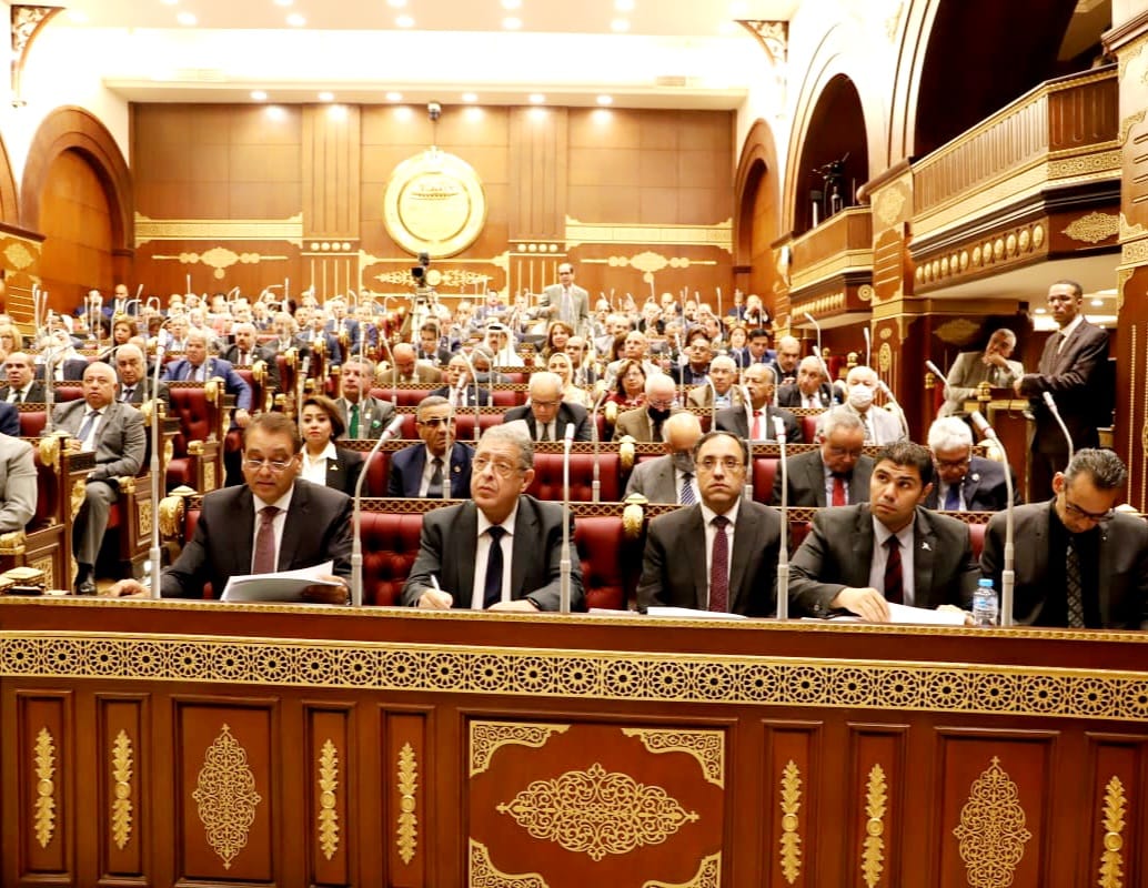 الجلسة العامة لمجلس الشيوخ الجلسة العامة لمجلس الشيوخ