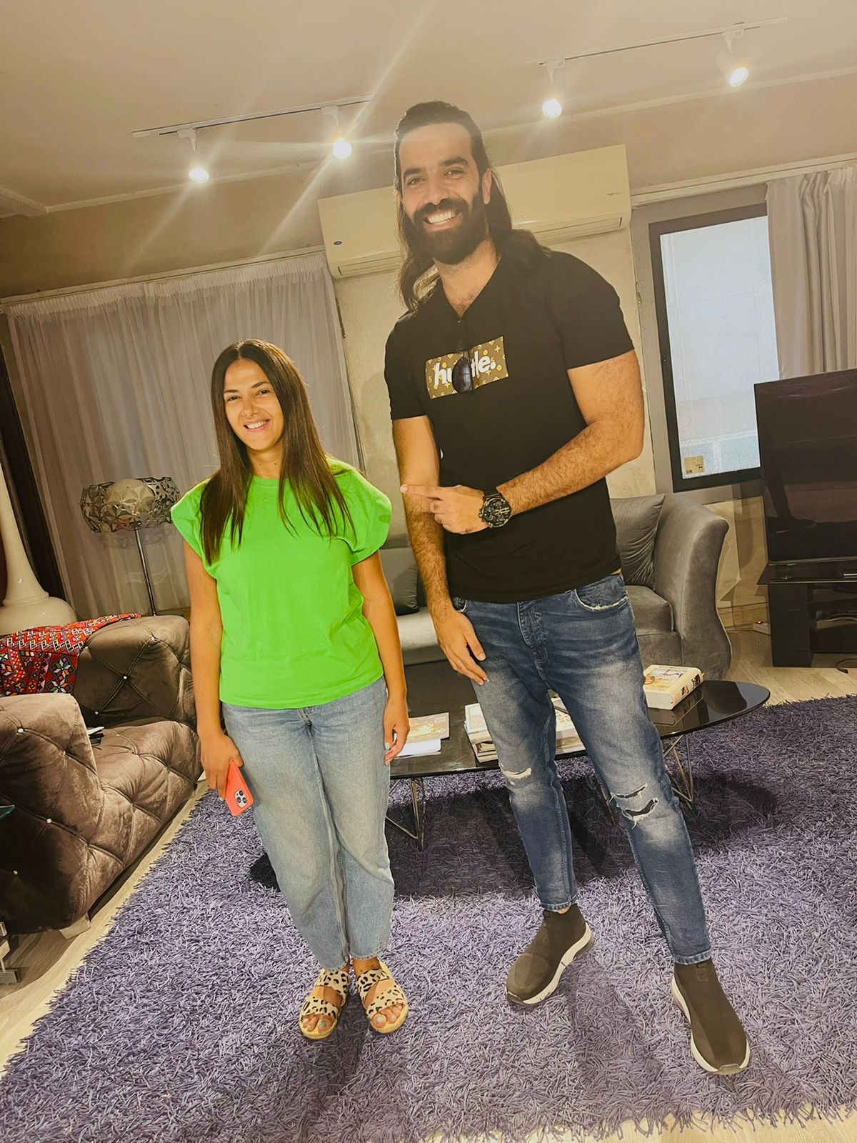 دنيا سمير غانم وبيومي فؤاد ومحمد سراج بصحبة المخرج خالد جلال دنيا سمير غانم وبيومي فؤاد ومحمد سراج بصحبة المخرج خالد جلال