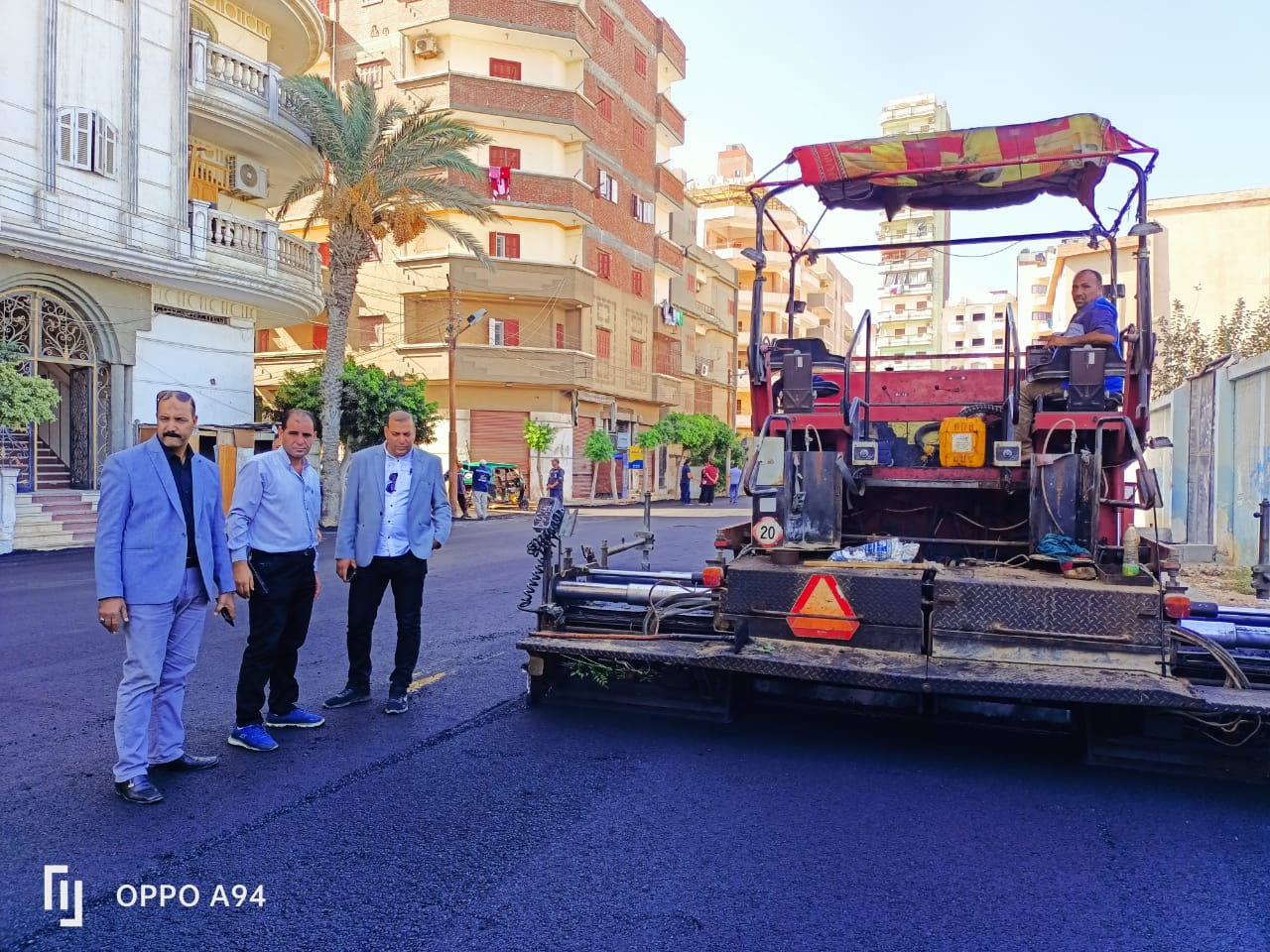 جانب من اعمال الرصف بدسوق جانب من اعمال الرصف بدسوق