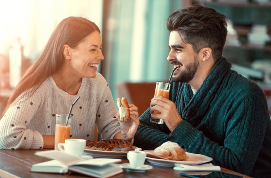 علاقة عاطفية