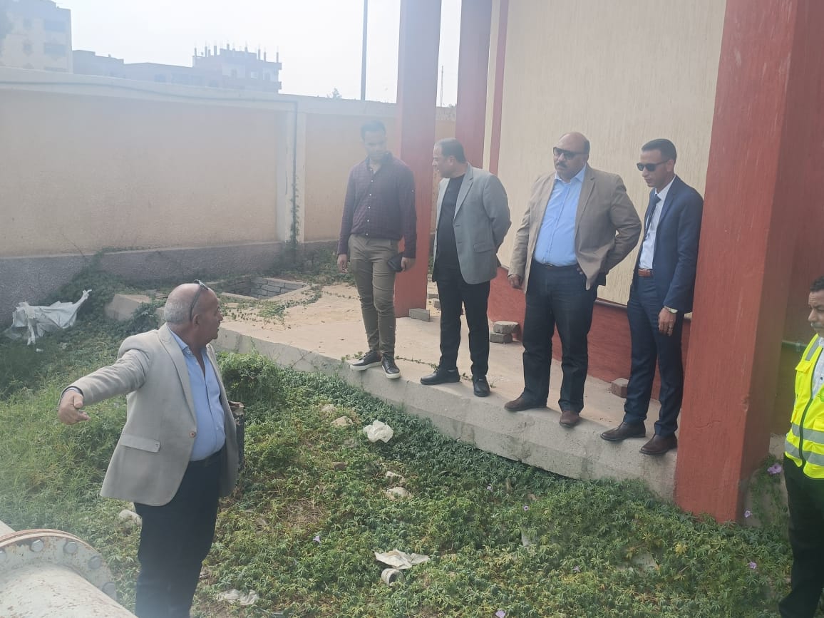 جانب من تفقد رئيس شركة القناة لمياه الشرب والصرف الصحى لمجمع مياه القصاصين (6) جانب من تفقد رئيس شركة القناة لمياه الشرب والصرف الصحى لمجمع مياه القصاصين (6)