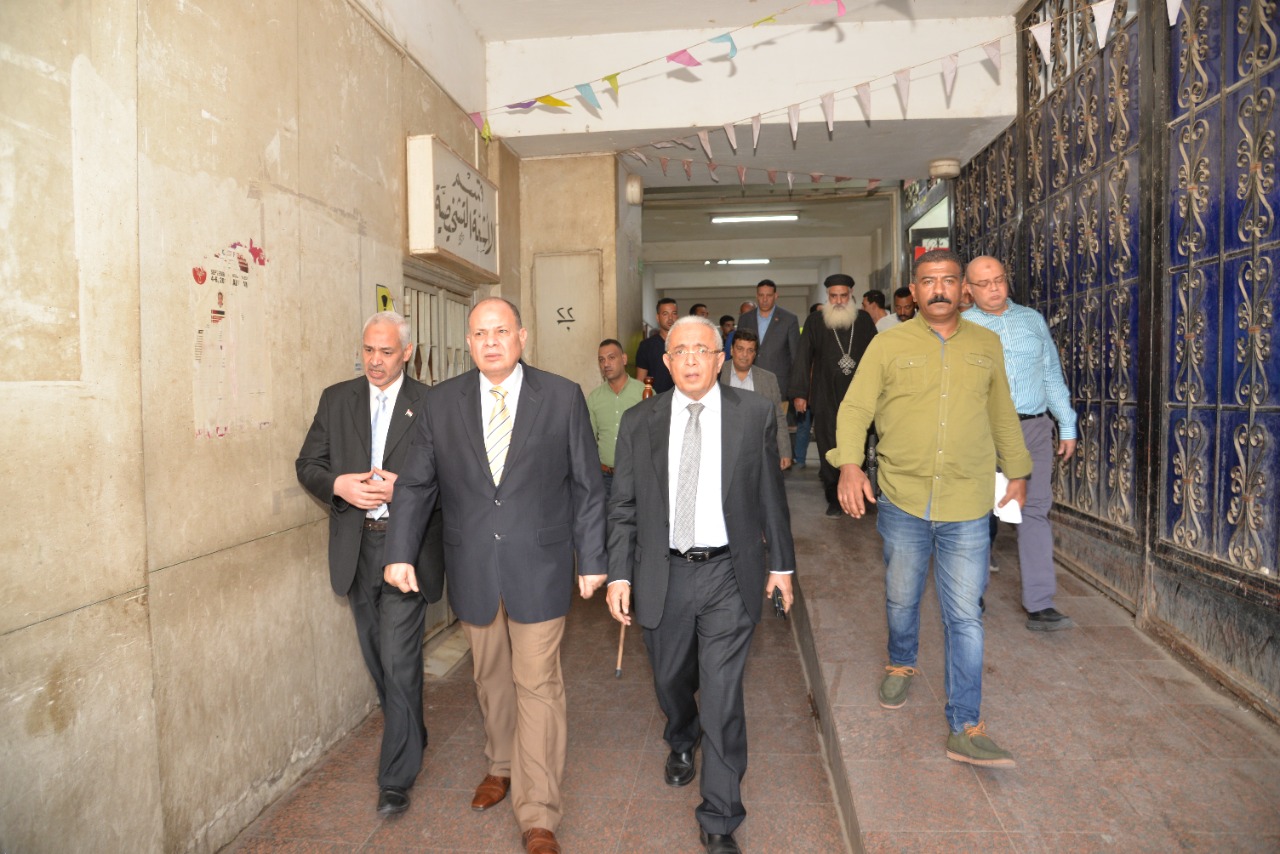 زيارة المصابين بالمستشفى الجامعى (4) زيارة المصابين بالمستشفى الجامعى (4)