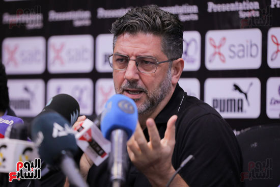 مؤتمر روى فيتوريا - المدير الفنى لمنتخب مصر (4) مؤتمر روى فيتوريا - المدير الفنى لمنتخب مصر (4)
