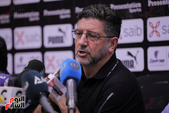 مؤتمر روى فيتوريا - المدير الفنى لمنتخب مصر (3) مؤتمر روى فيتوريا - المدير الفنى لمنتخب مصر (3)