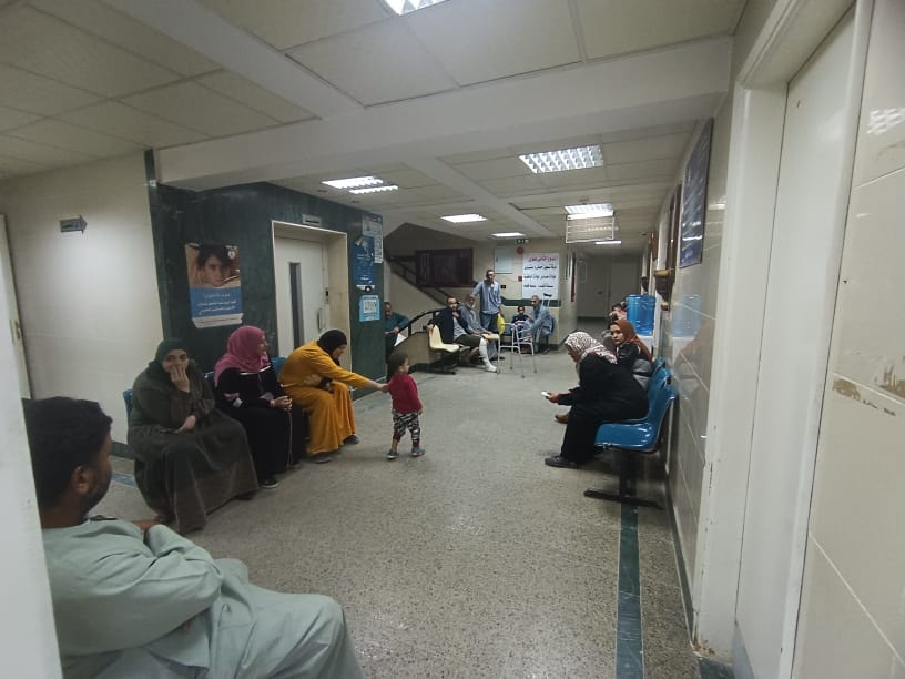 استقبال المرض بالعيادات بالفترة المسائية استقبال المرض بالعيادات بالفترة المسائية
