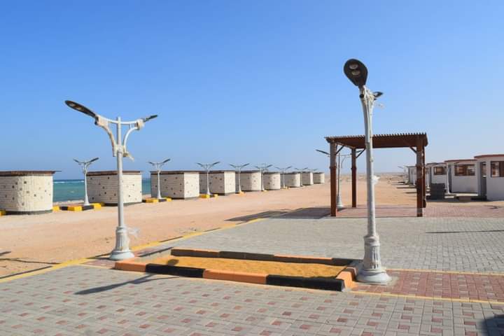 يضم عدد من الكبائن يضم عدد من الكبائن
