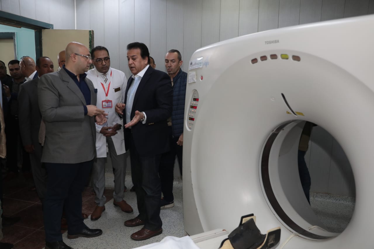 وزير الصحة ومحافظ بني سويف يتفقدان مستشفى الواسطى وزير الصحة ومحافظ بني سويف يتفقدان مستشفى الواسطى