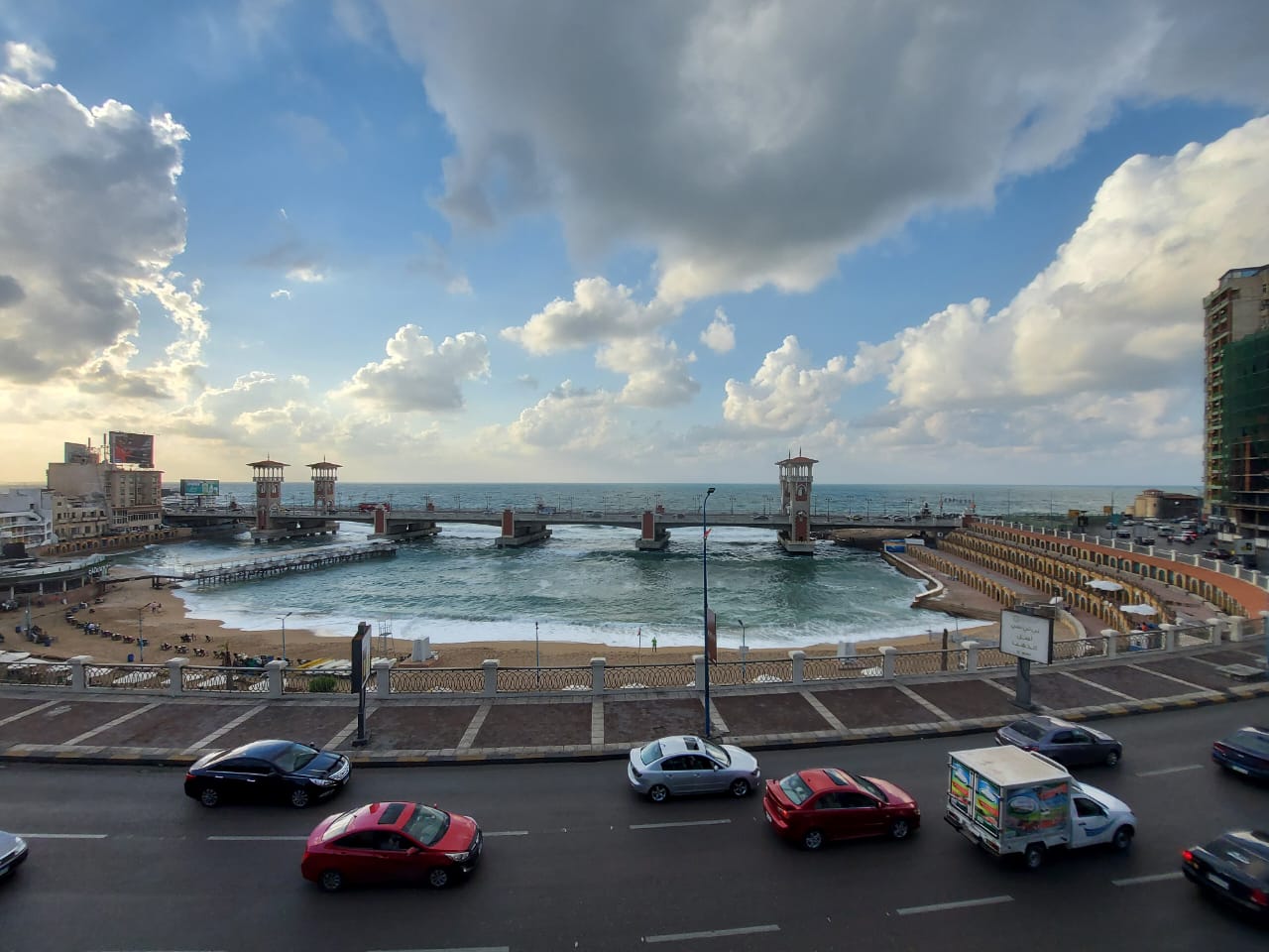 سماء الاسكندرية مع تقلبات الخريف سماء الاسكندرية مع تقلبات الخريف