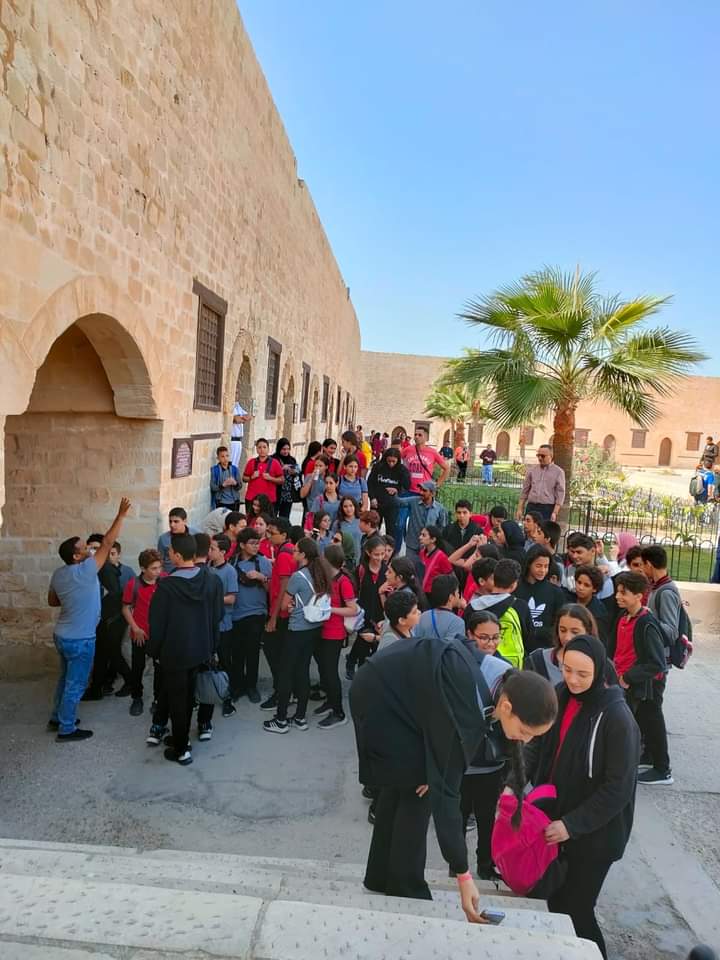 طلاب المدارس لزيارة قلعة قايتباي الأثرية طلاب المدارس لزيارة قلعة قايتباي الأثرية