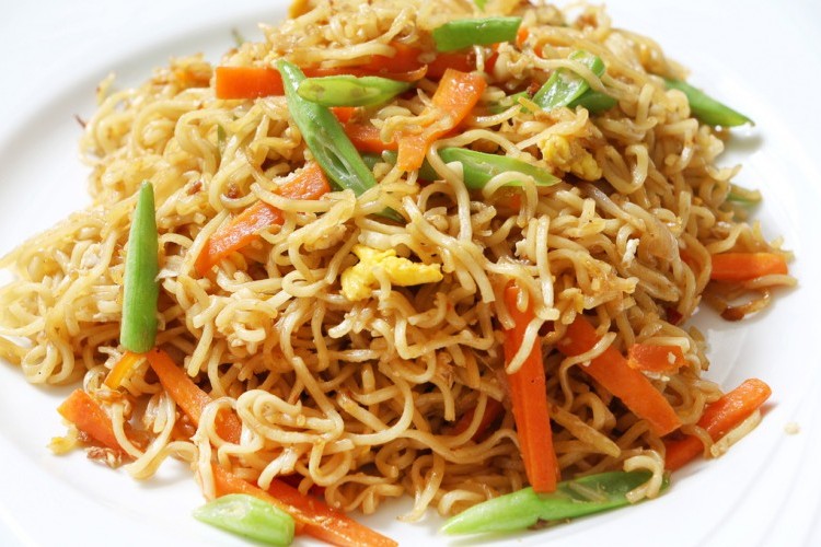 طريقة عمل نودلز طريقة عمل نودلز