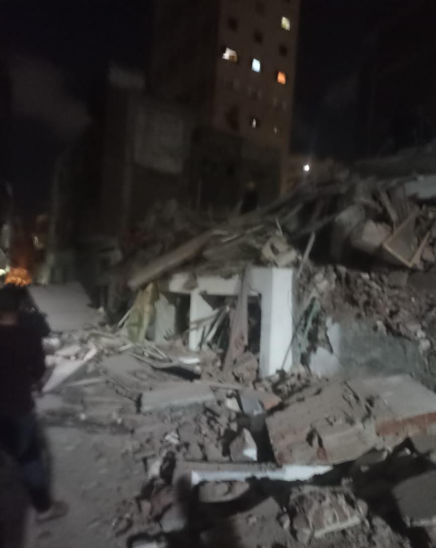 العقار المنهار العقار المنهار