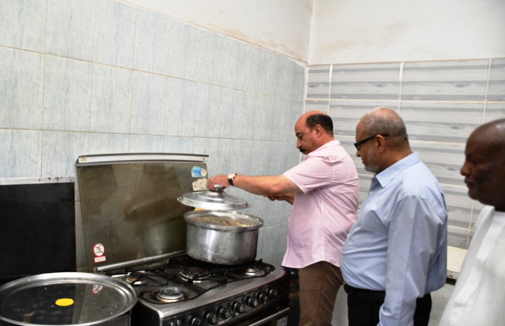 جولة ميدانية لمحافظ أسوان (4) جولة ميدانية لمحافظ أسوان (4)