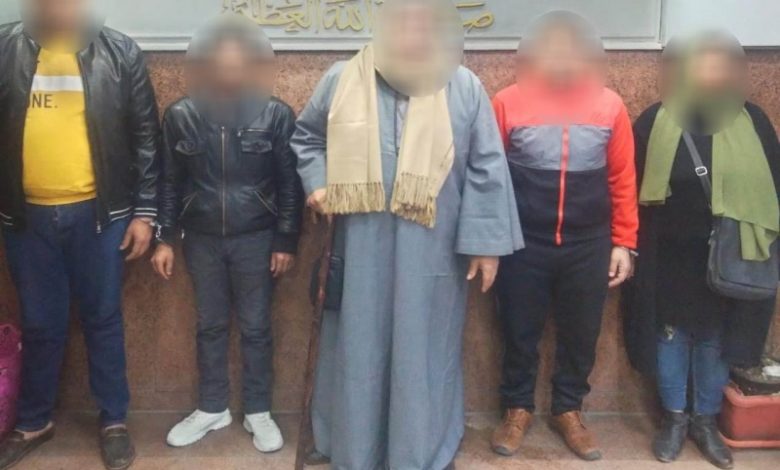 المتهمين