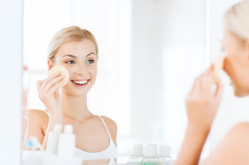 طرق تحمي الرقبة من ظهور التجاعيد