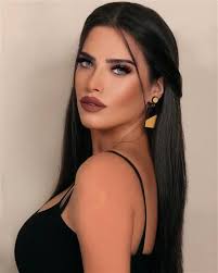 سارة الزكريا