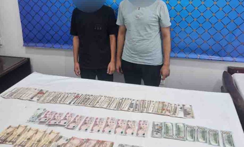 تجار العملة بالقاهرة