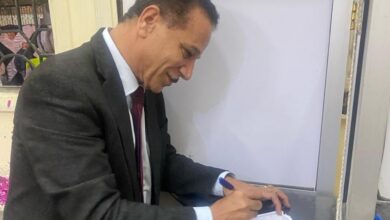 الكاتب الصحفي جمال حسين
