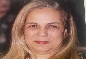 الكاتبة ماجدة مهنا 